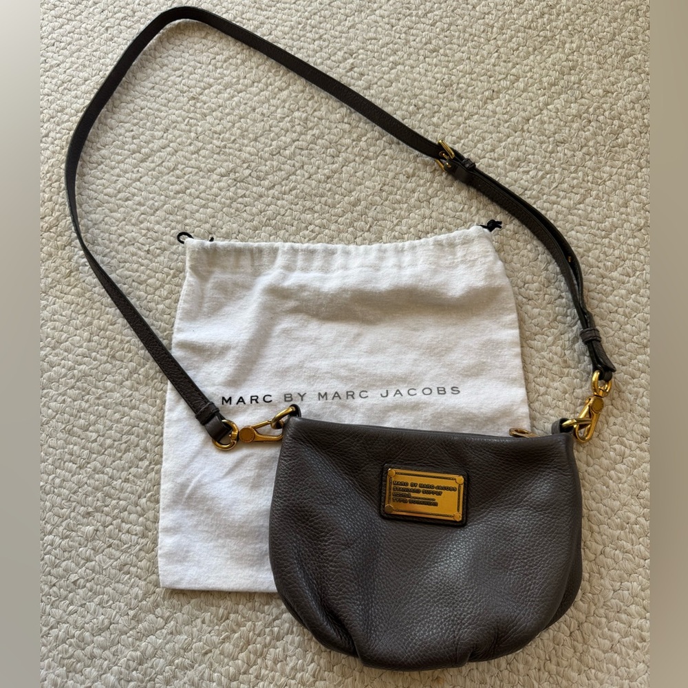 Marc by Marc Jacobs Gray Leather Shoulder Bag